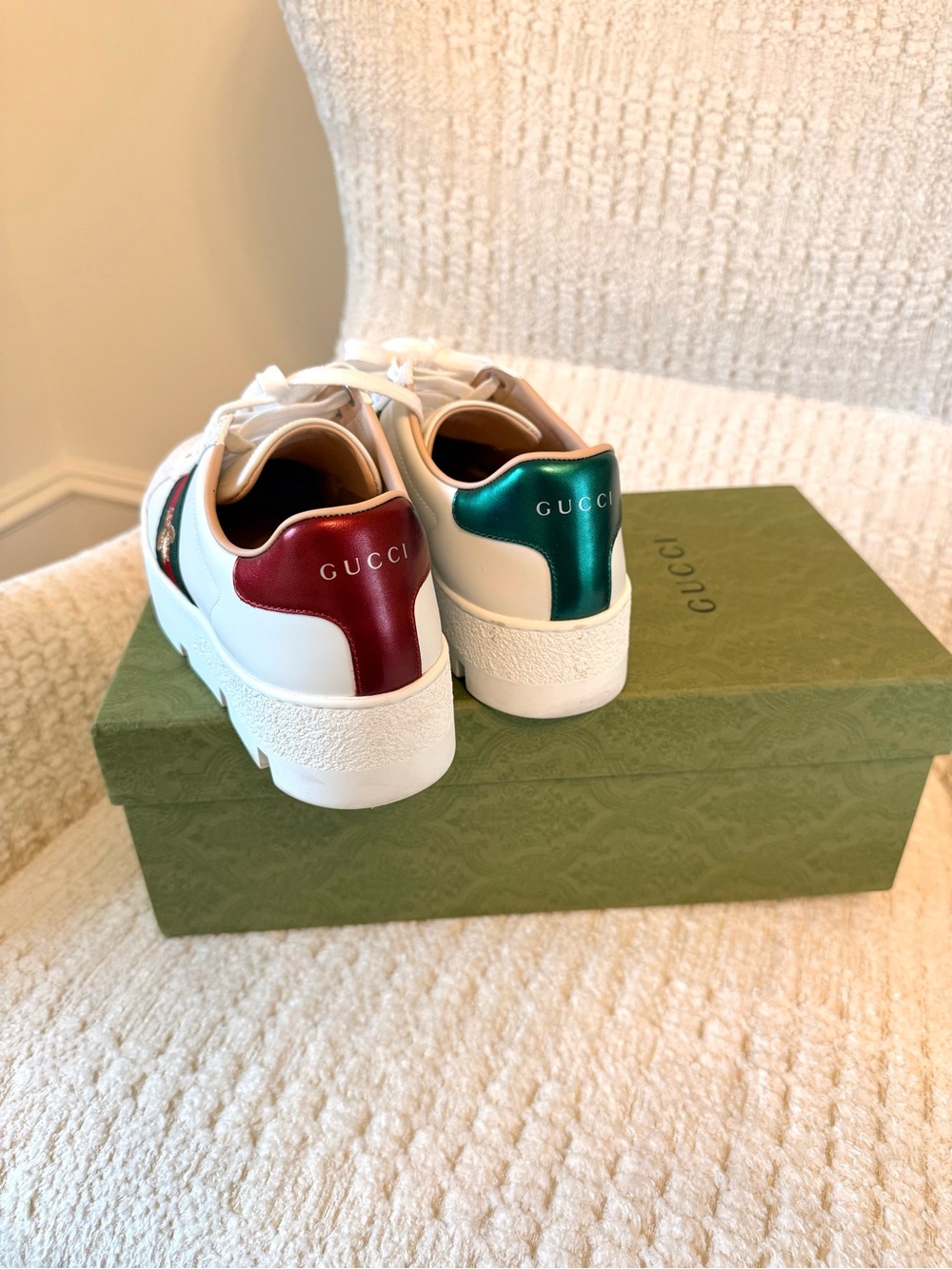 Gucci Ace White Leather Platform Sneakers with Red and Green Web Stripe and Bee - Picture 3 of 10